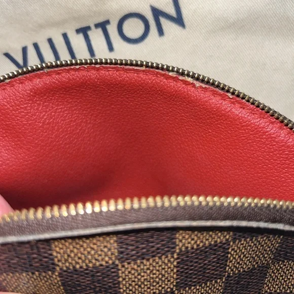 Authentic Louis Vuitton DE Vintage Cosmetic Pouch - Picture 11 of 11